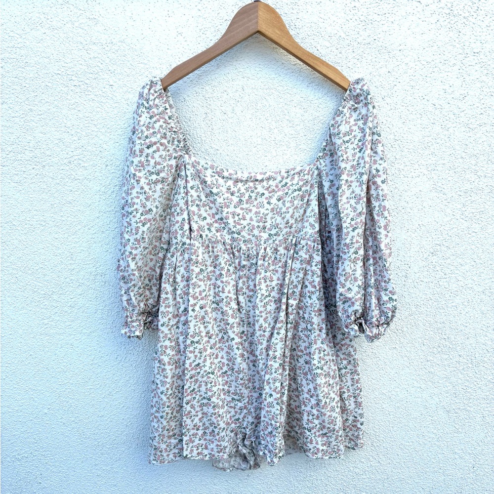 STORIA x Morning Lavender Floral Puff Sleeve Romper | Size M